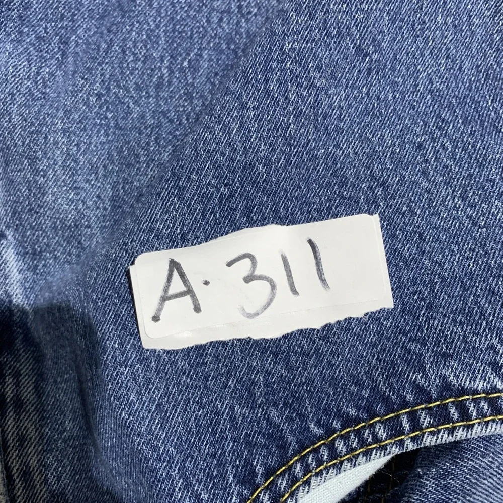Levi's‎ 505 Jeans Mens Size 34x32 Medium Wash Blue Denim Mid Rise
